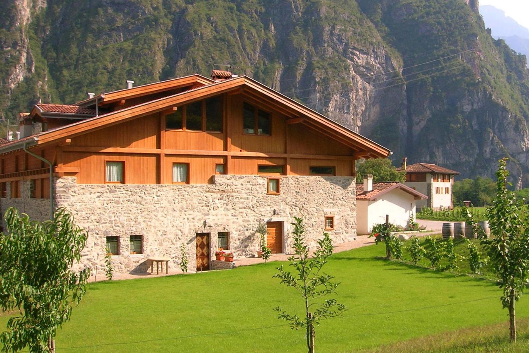 Locanda Borgo Chiese Castel Condino Экстерьер фото